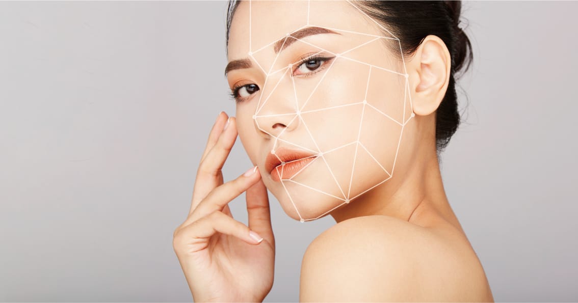 hình ảnh gương mặt thon gọn