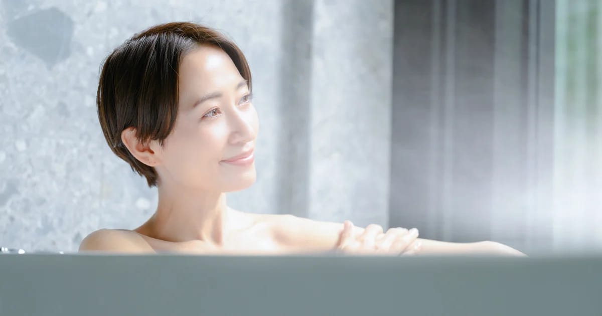 hình ảnh chăm sóc tóc mạnh khỏe