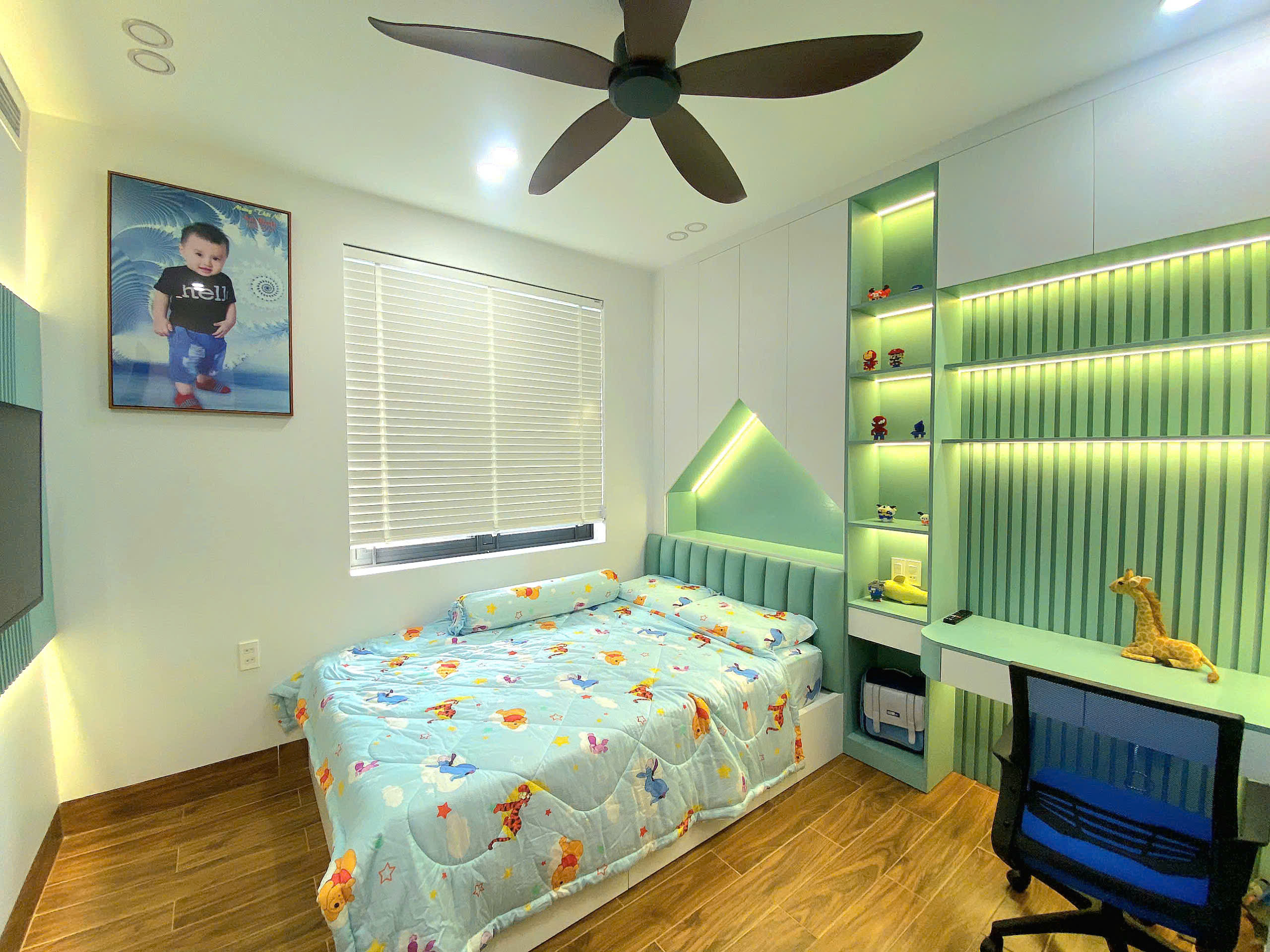 Nhà phố 3 tầng hiện đại