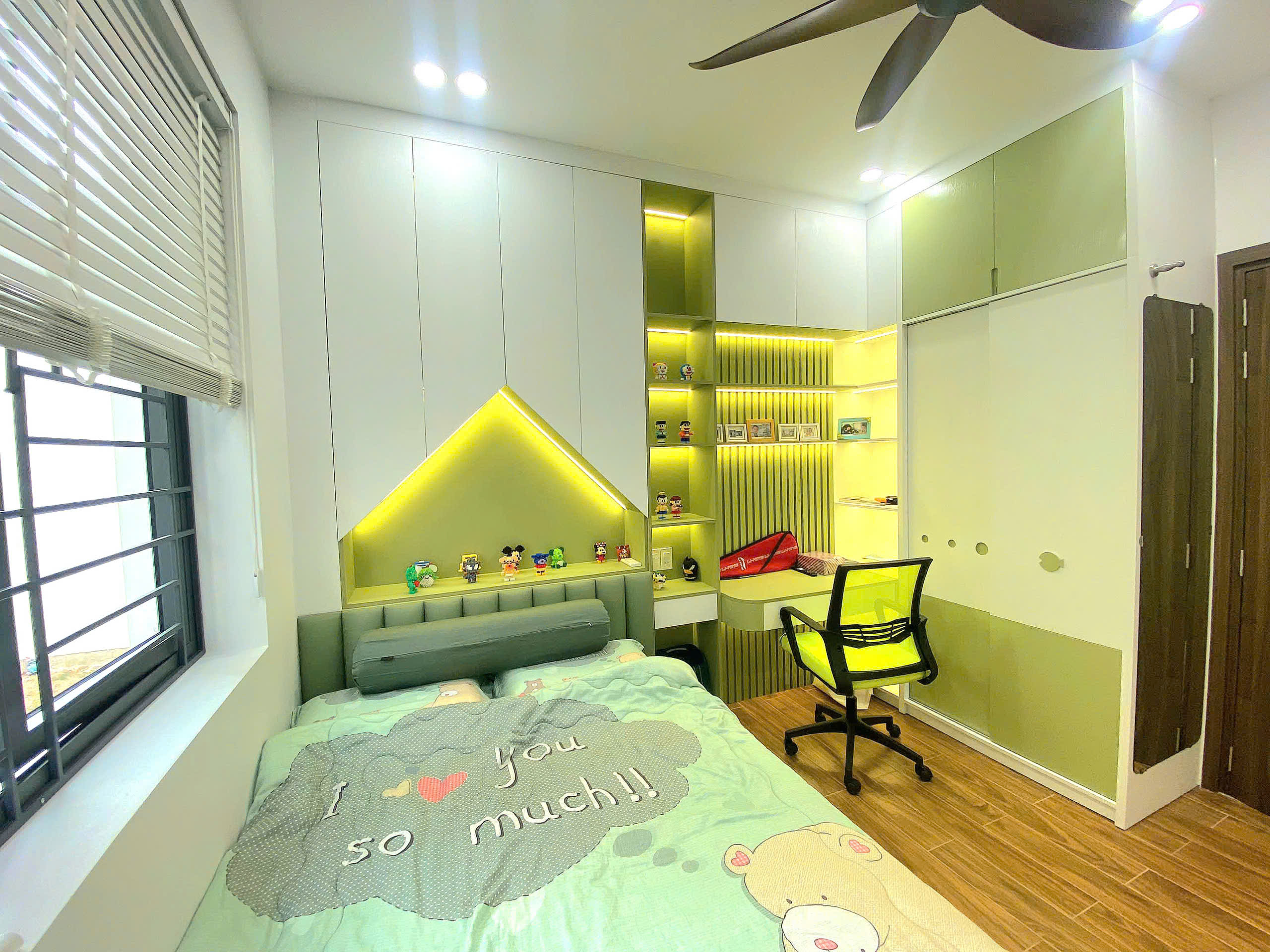 Nhà phố 3 tầng hiện đại